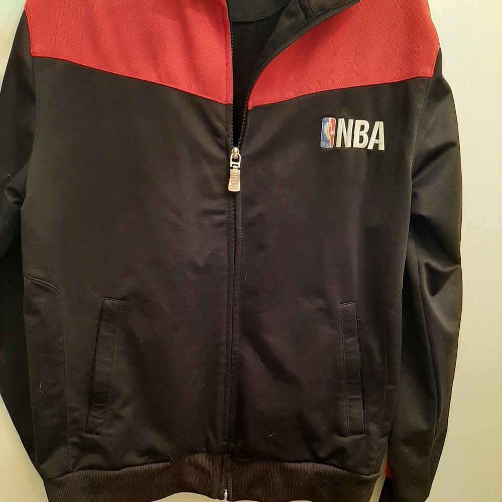 Raptors NBA game sweater